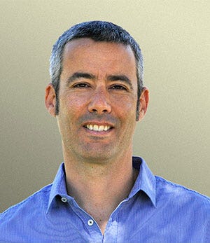 Photo of Dr. Alon Wellner